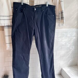 Flex Firehose Jeans Black